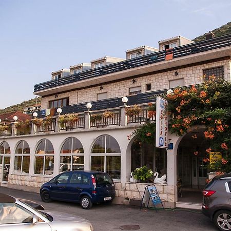 Hotel Pansion Antunovic Trpanj Exterior foto