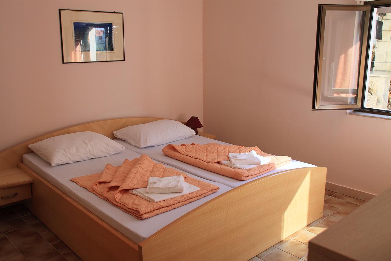 Hotel Pansion Antunovic Trpanj Exterior foto